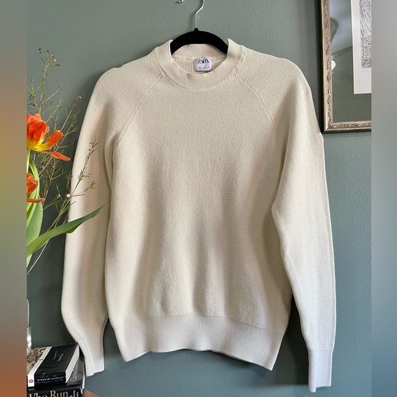 Zara Tops - Zara Cream Knit Sweater Tee